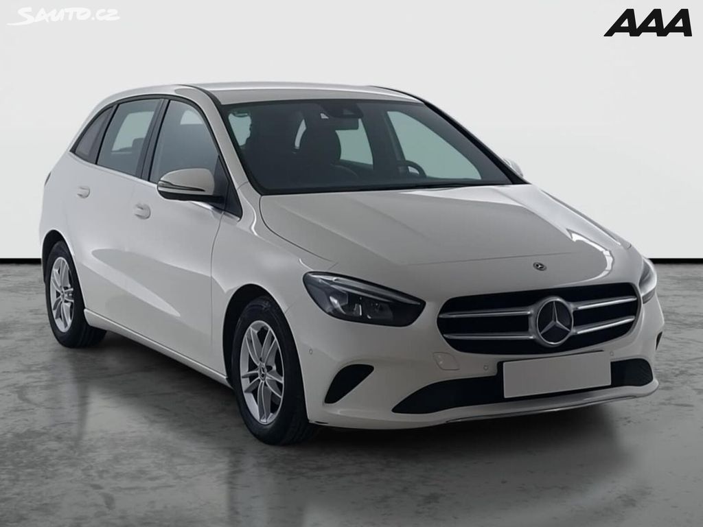 Mercedes-Benz Třídy B, 180, Automat, Kůže, Navi